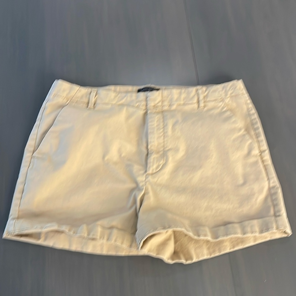 Classic Women's Cream Cotton Shorts